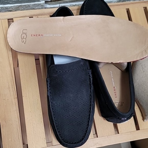 UGG Men's Henrick Stripe Perf Boat Shoe - Picture 8 of 8